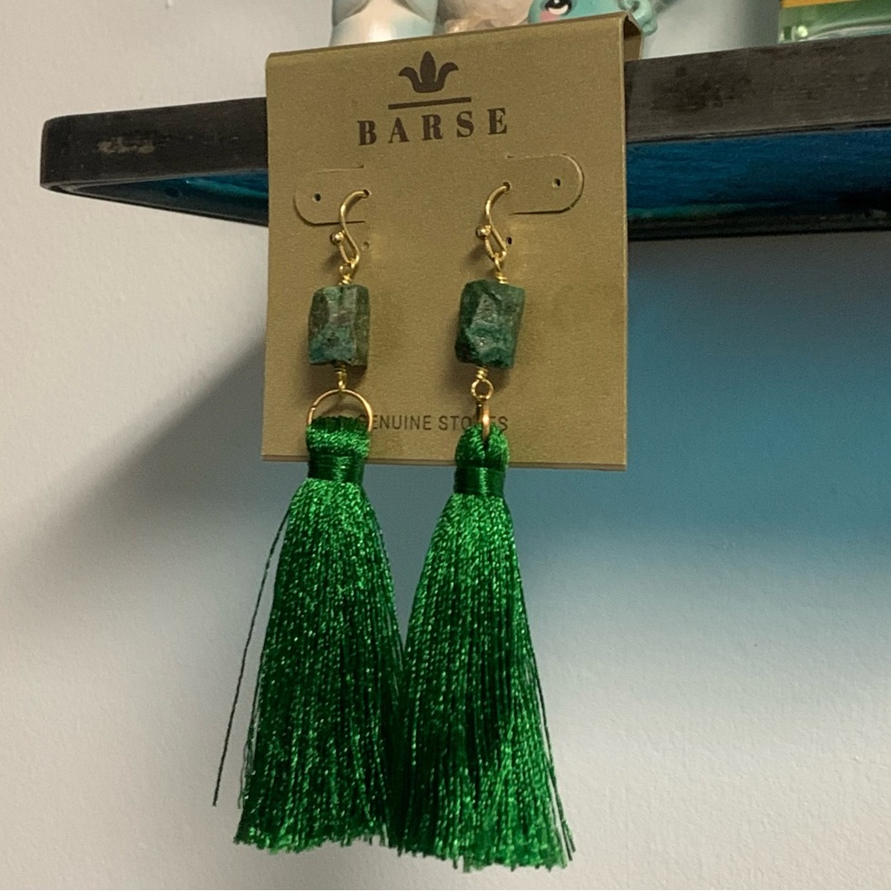 BARSE Gold & Green Magnasite & Tassels LONG STATEMENT EARRINGS! Genuine Stones